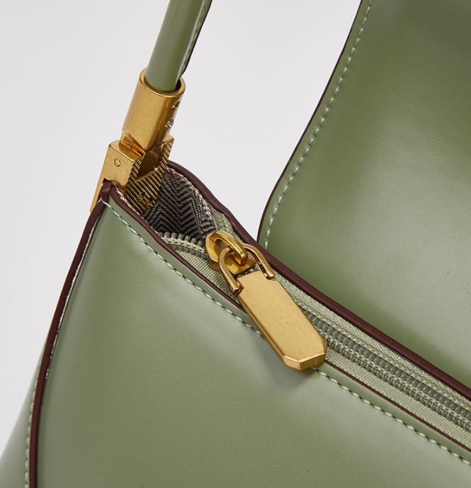 Daria shoulder bag